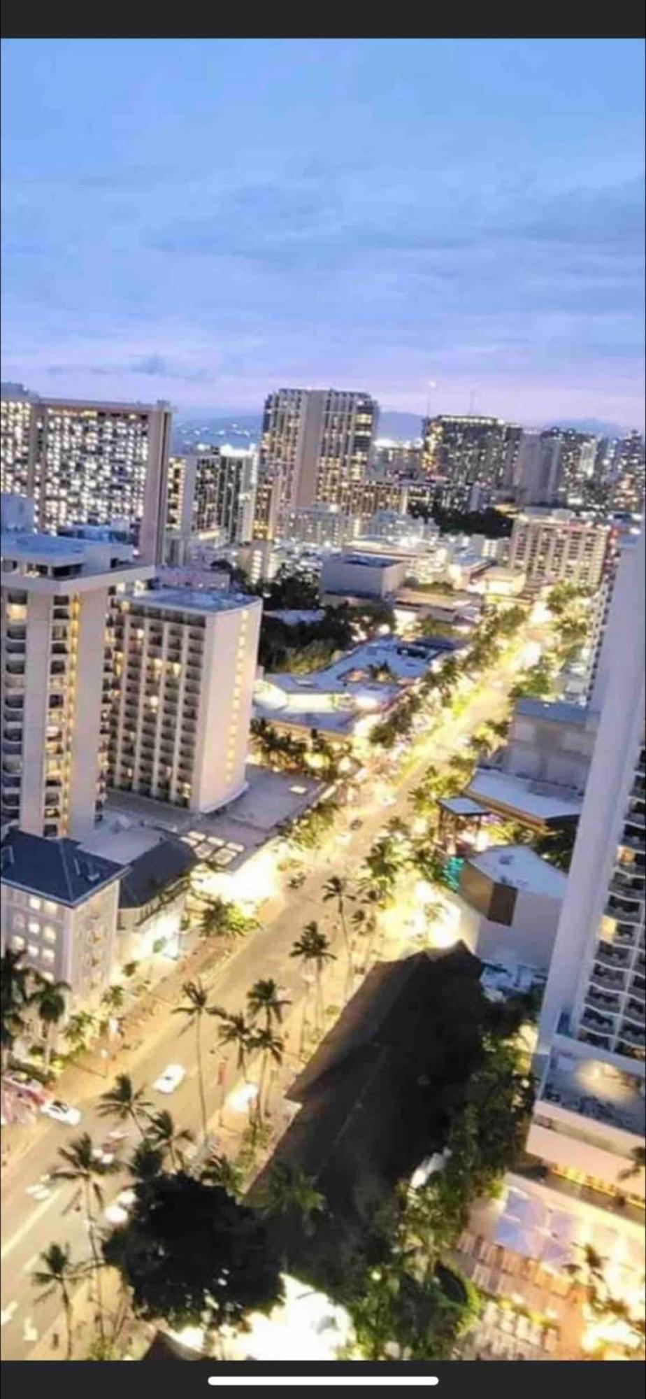 Waikiki Condo 2 Bedrooms 2 Bathrooms With 1 Free Parking Space Honolulu Eksteriør bilde