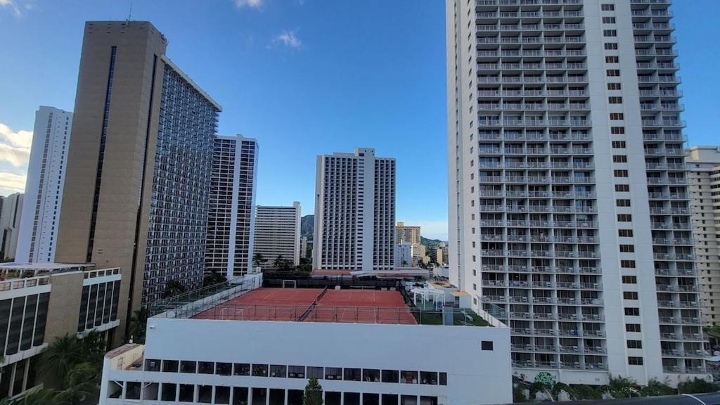Waikiki Condo 2 Bedrooms 2 Bathrooms With 1 Free Parking Space Honolulu Eksteriør bilde