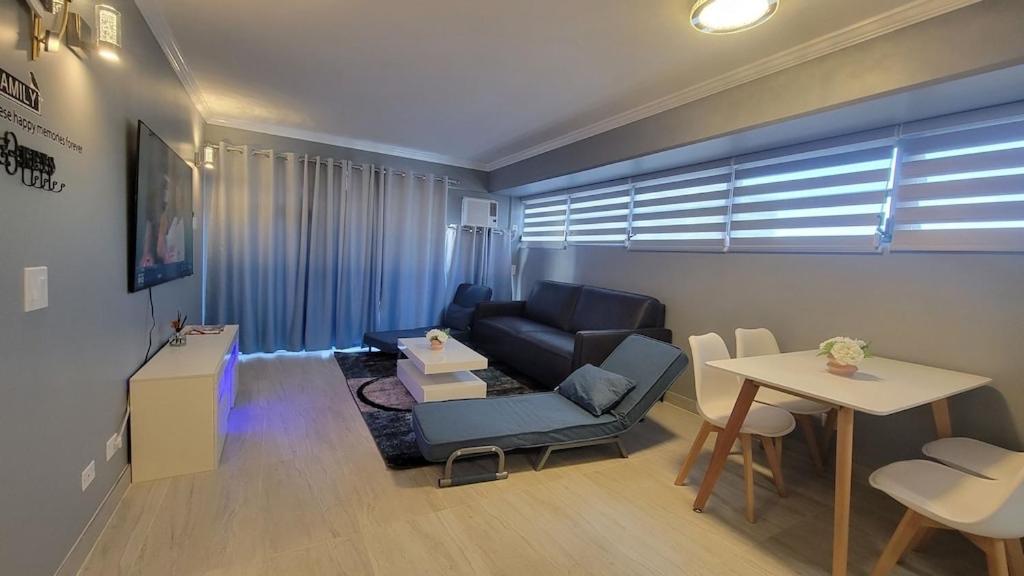 Waikiki Condo 2 Bedrooms 2 Bathrooms With 1 Free Parking Space Honolulu Eksteriør bilde